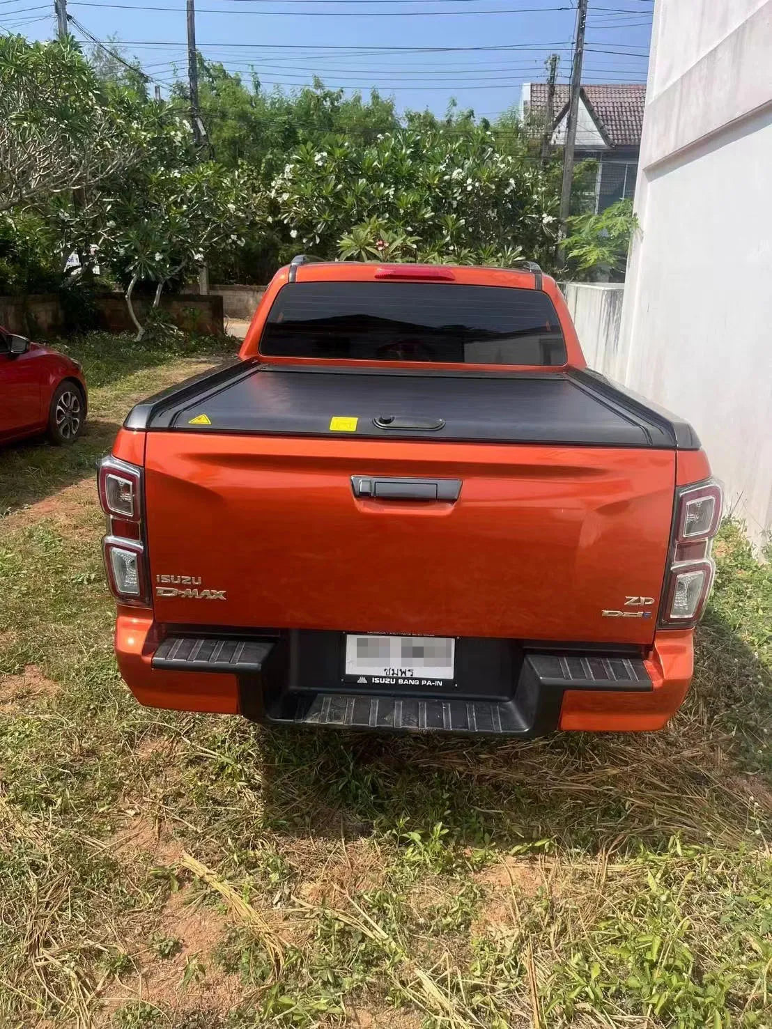 New Arrival Retractable Aluminum Roller Shutter Tonneau Cover With Waterproof Locking Tailbox Functions