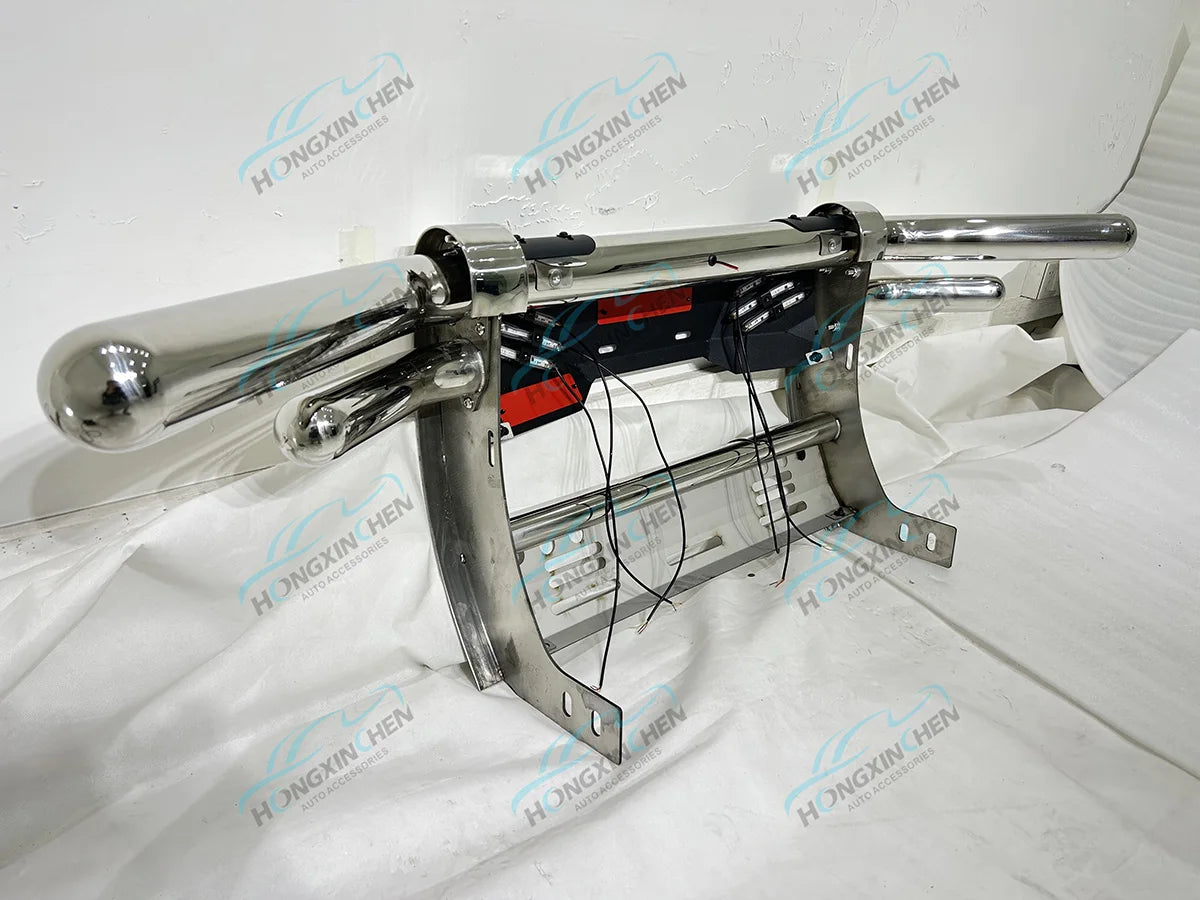 New Style Grille Guard High Quality Steel Front Bumper Guard With Light for Hilux Rocco 2020